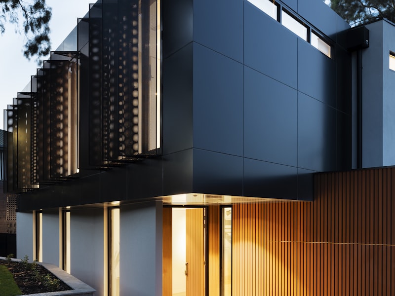 4 bedroom semi-detached house, Priory Close, Frome